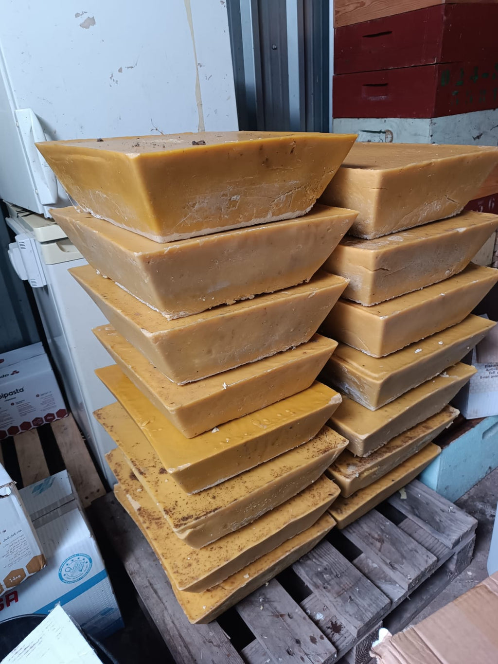 Cera de Abeja Natural a Granel | De Liñares